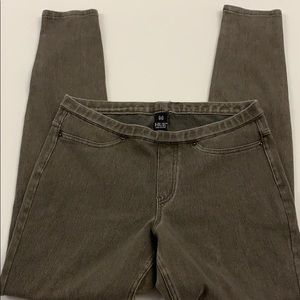 HUE Women’s Leggings